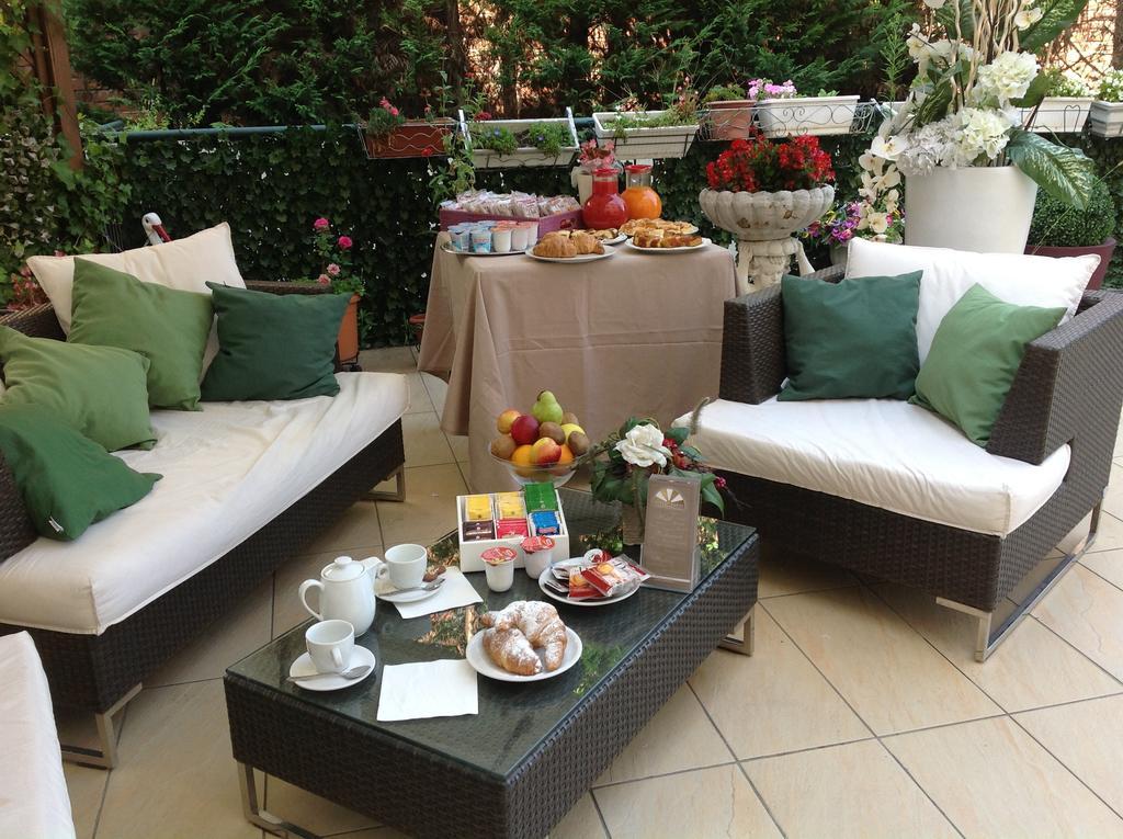 Hotel Parisi نيشولينو المظهر الخارجي الصورة