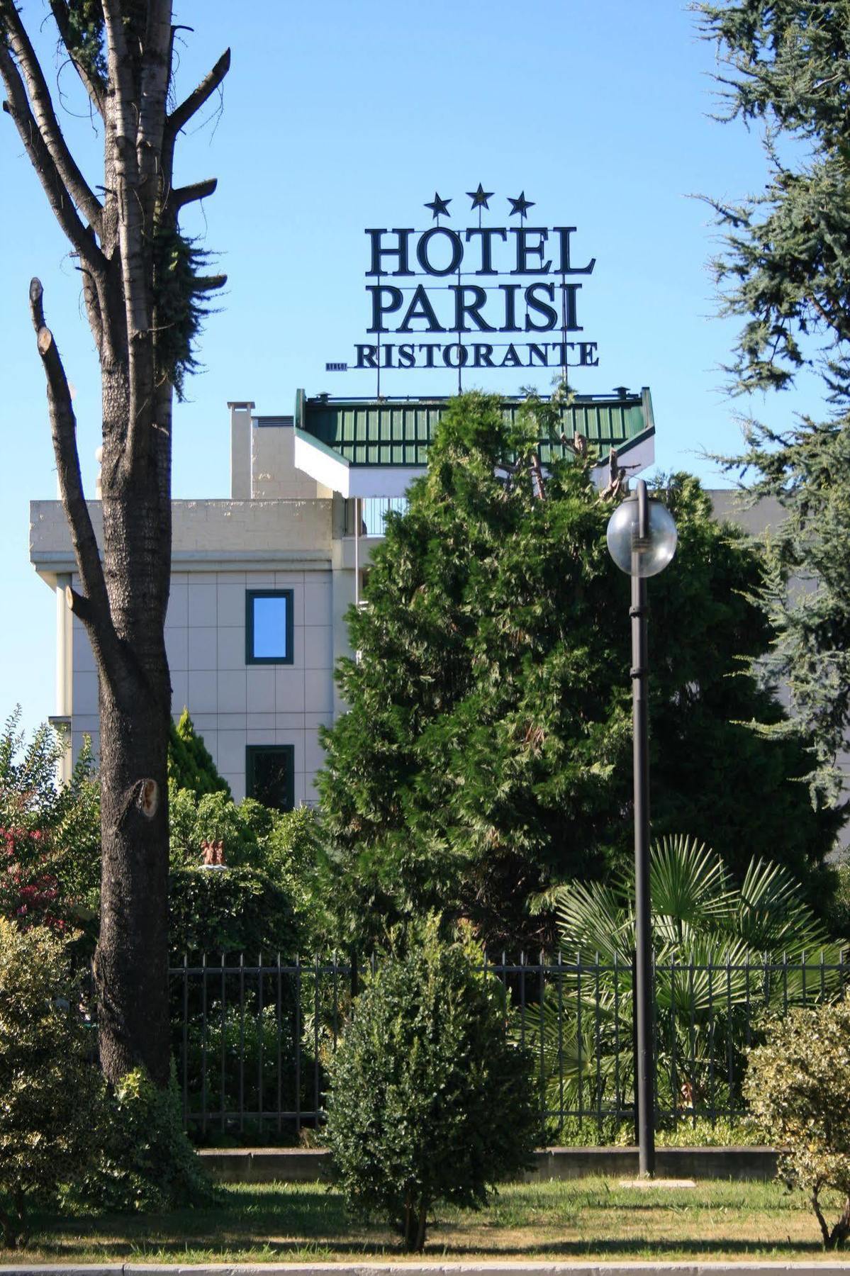 Hotel Parisi نيشولينو المظهر الخارجي الصورة